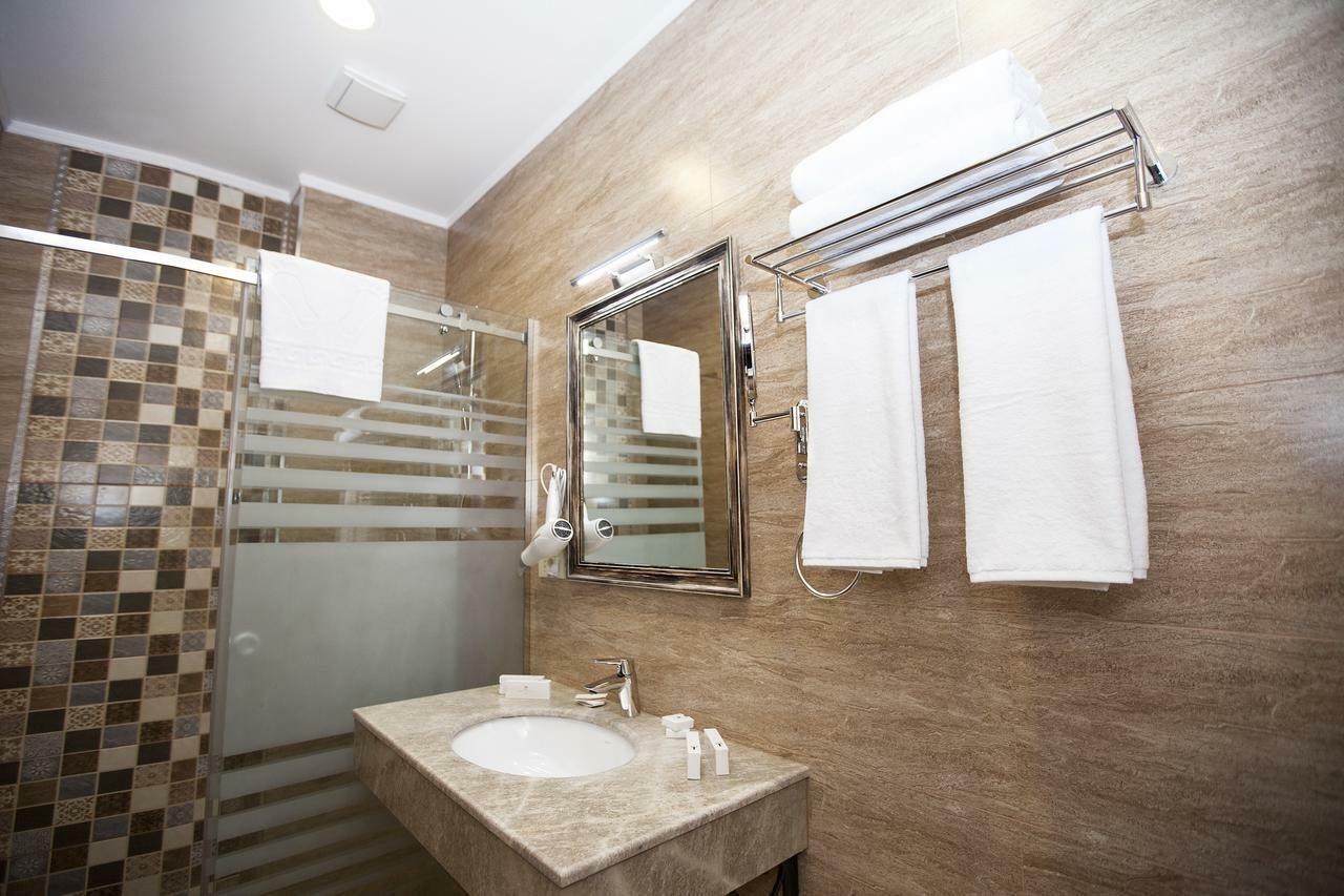 Auroom Hotel Baku Exteriör bild