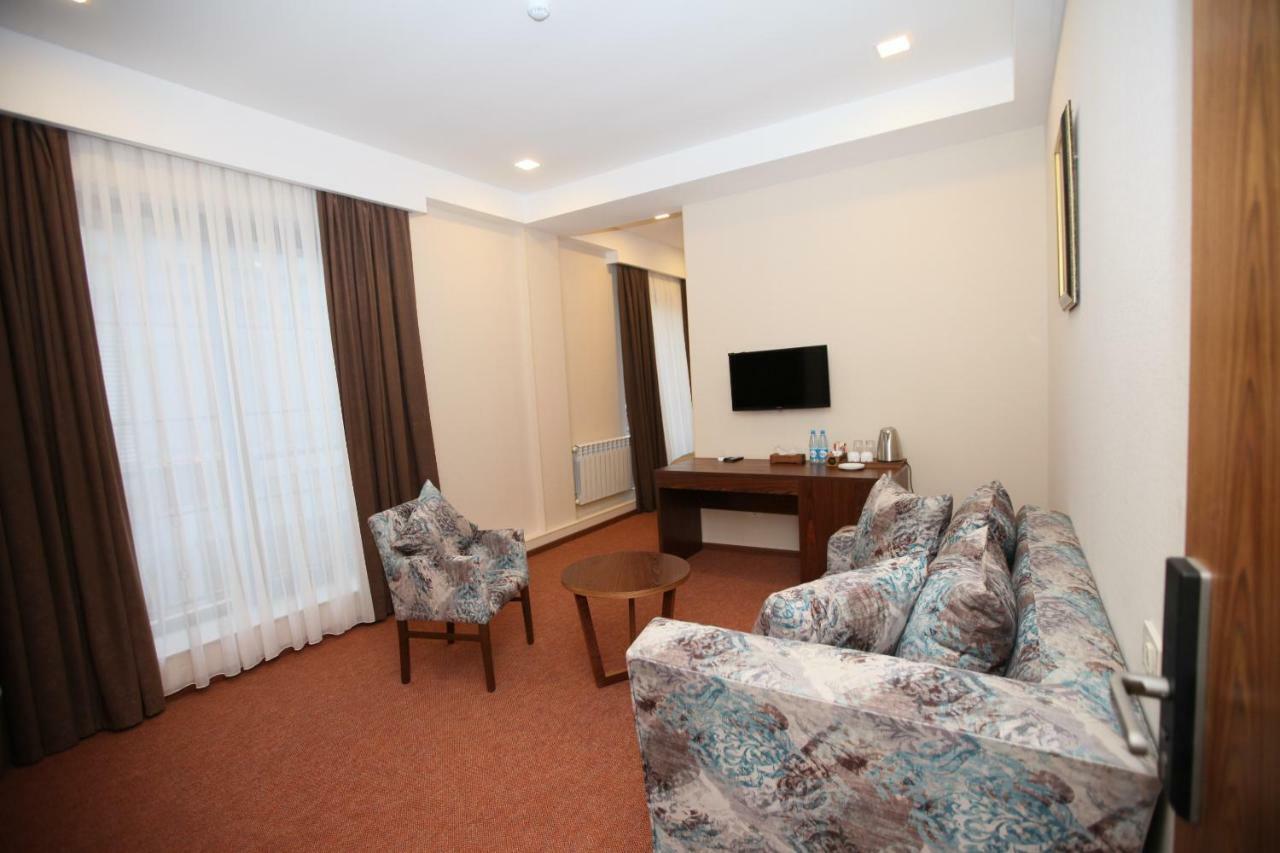Auroom Hotel Baku Exteriör bild