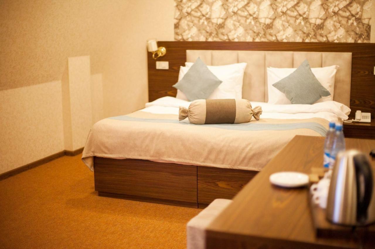 Auroom Hotel Baku Exteriör bild